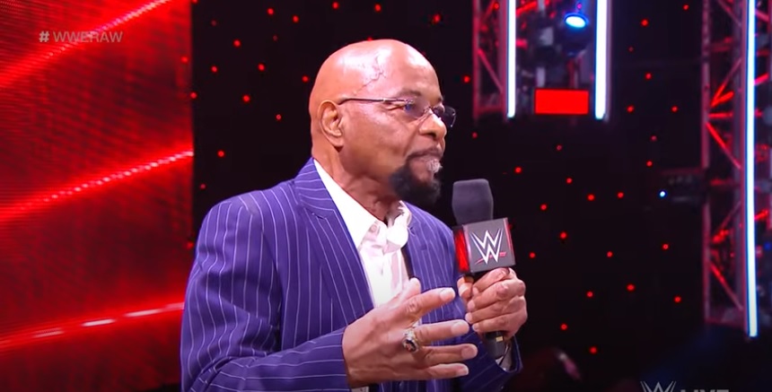 WWE Raw Results (1/4) – Teddy Long Sets a Match WWE Raw Results
