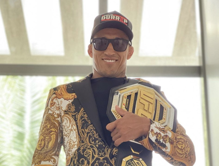 UFC Champ Charles Oliveira Slaps Justin Gaethje DOWN: “If talking won fights I’d put a parrot in there!” charles oliveira ufc mma champ