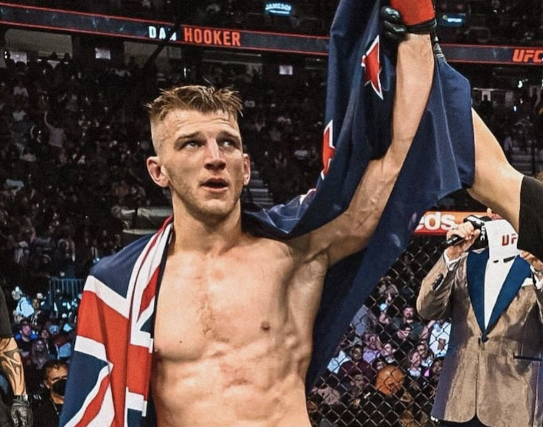 Dan Hooker: Beating Islam Makhachev At UFC 267 “Next Best Thing” To Defeating Khabib Nurmagomedov dan hooker australia flag ufc mma