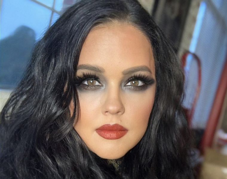 ’90 Day Fiancé’ Spoilers: Intruder Broke Into Rebecca Parrot’s Home While Zied Was Away! rebecca parrott make up 90 day fiance spoilers