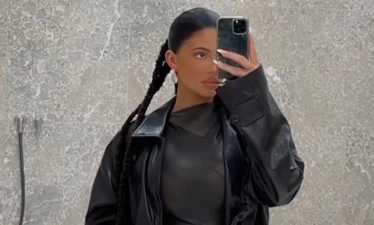 Kylie Jenner Fears For Her Life As Stalker Visits Travis Scott’s Pregnant Girlfriend At Home AGAIN