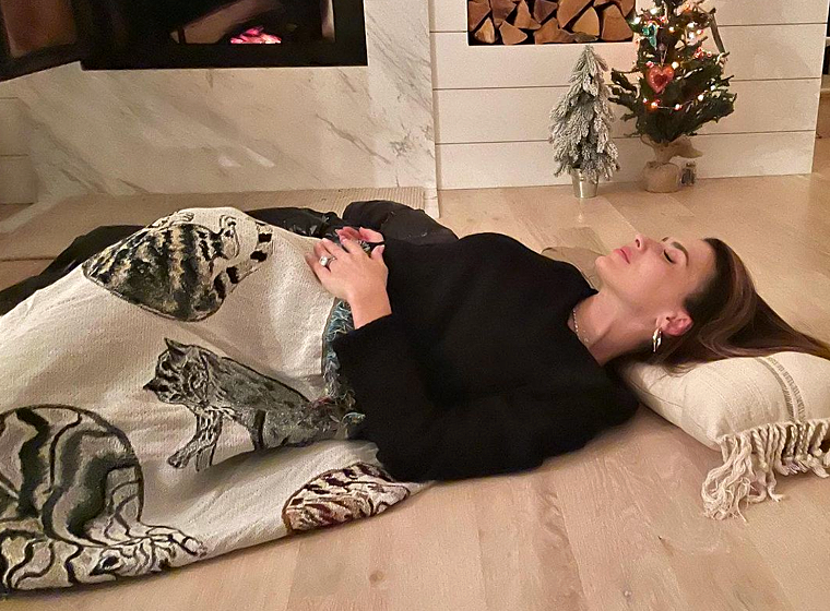 Hilaria Baldwin’s Children Intervene As She Confirms A Case Of Food Poisoning – ‘They Took Care Of Me’