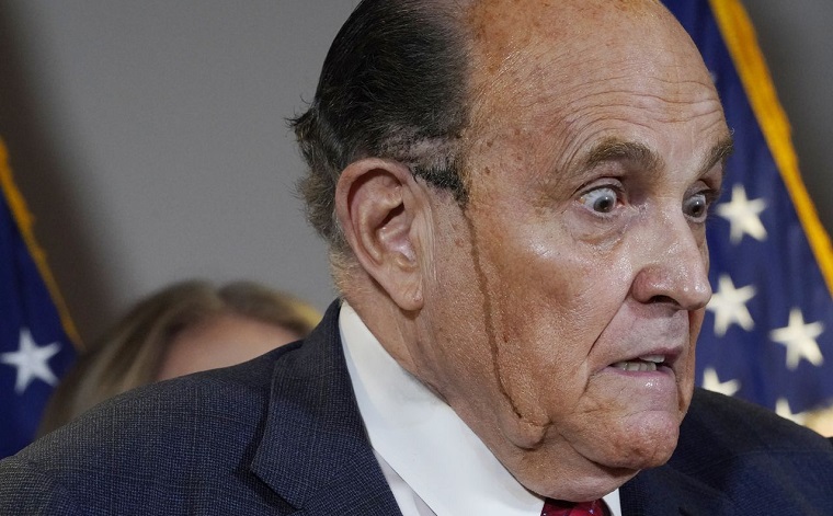 Jimmy Kimmel ROLLS Fox for Having Rudy Giuliani as Contestant on “The Masked Singer” Season 7 Jimmy Kimmel ROLLS Fox for Having Rudy Giuliani as Contestant on "The Masked Singer" Season 7