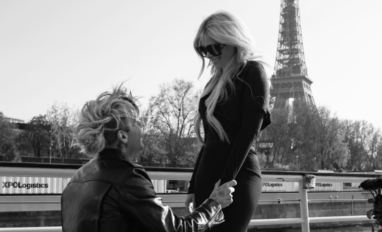 Avril Lavigne Engaged to Mod Sun – All The Romantic Details REVEALED