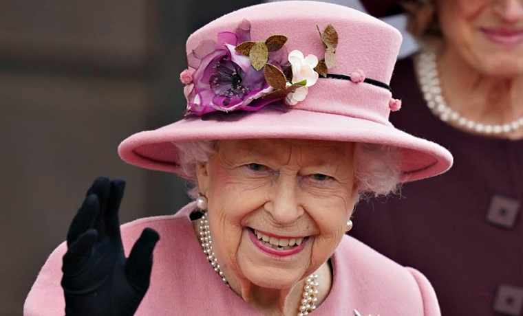 Queen Elizabeth Withdraws From Easter Service Obligations On Health Grounds -‘We Will Be Lucky To See Her Last Out The Year Frankly’