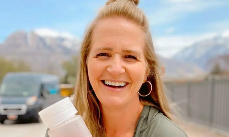 Sister Wives’ Fans Loving Christine Brown More And More Since She Dumped Kody Brown