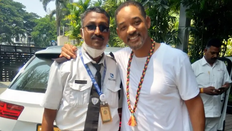 Will Smith Slapped Chris Rock’s MOM – At Least She Thinks So! ALSO: Will is In India?! Will Smith Slapped Chris Rock's MOM - At Least She Thinks So