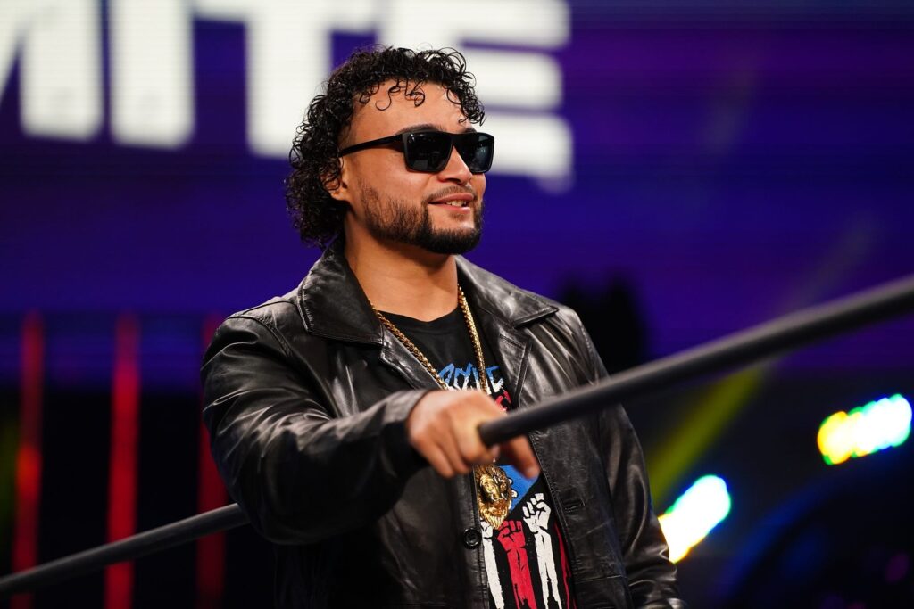 Santana Suffers Leg Injury During AEW Blood & Guts