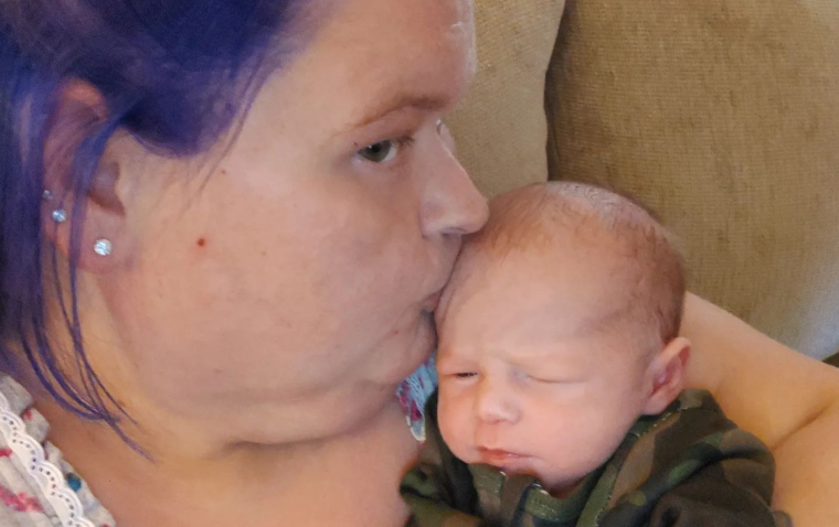 1000-Lb-Sisters Star Amy Halterman’s Newborn, Baby Glenn, Already Victim Of Internet Bully