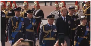 Prince Harry Will Be Allowed To Wear Military Uniform To Mourn Queen Elizabeth II