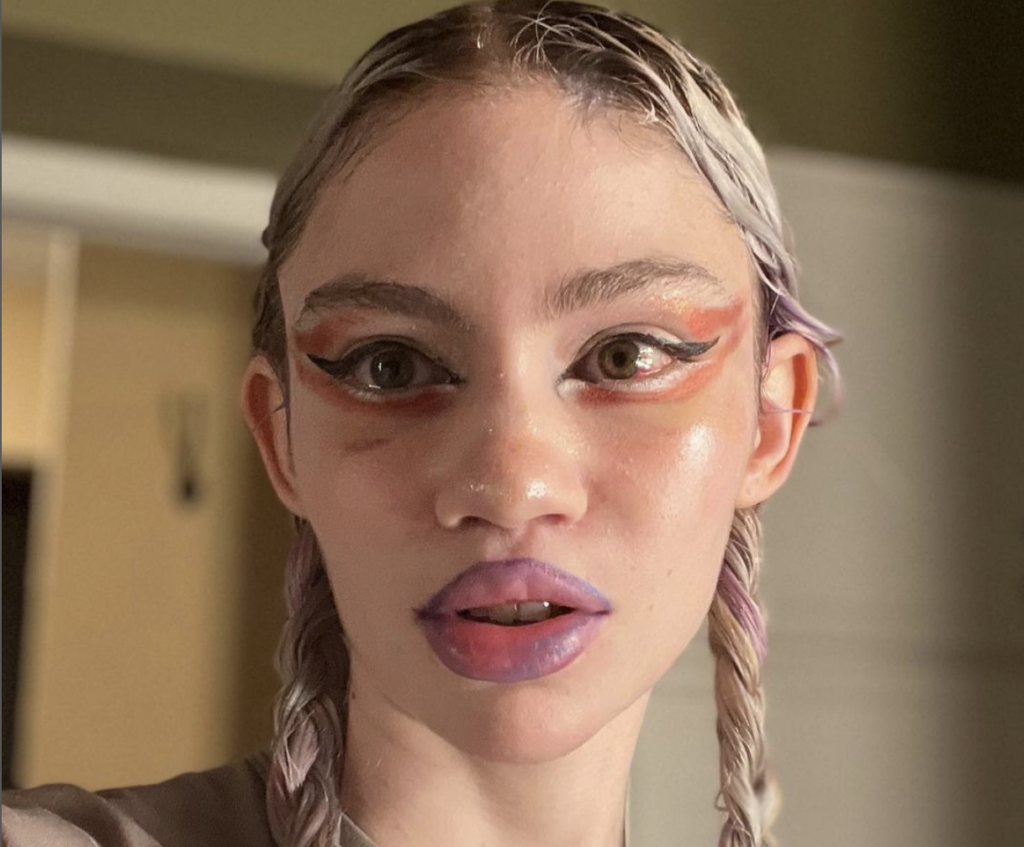 Grimes Confesses She Couldn’t Afford A House In Austin Without Elon Musk’s Help grimes new pic ex elon musk gf
