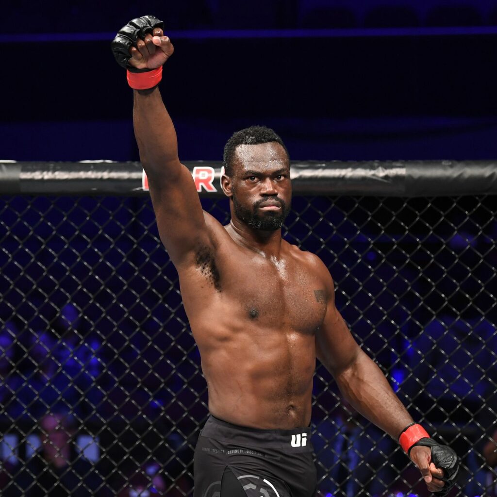 Uriah Hall To Make Boxing Debut