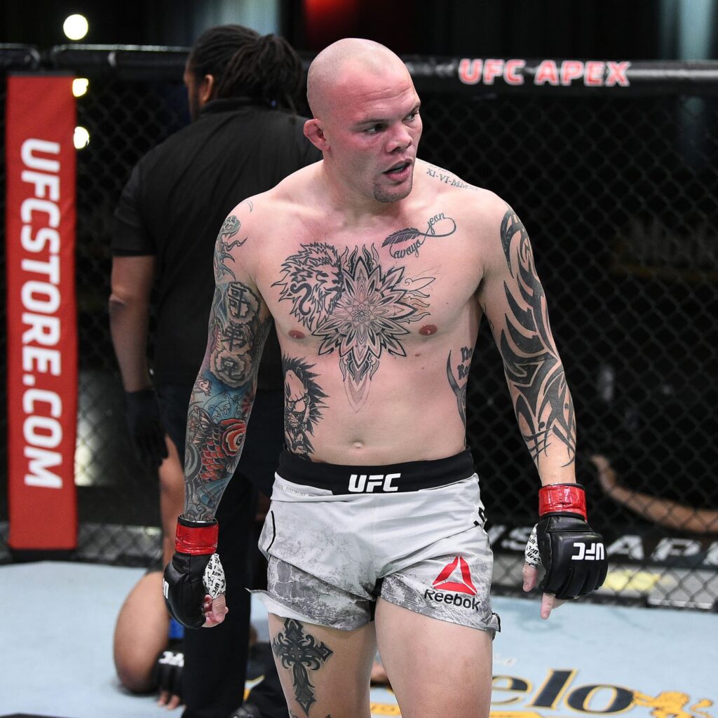 Anthony Smith “Angry” To Miss Title Shot