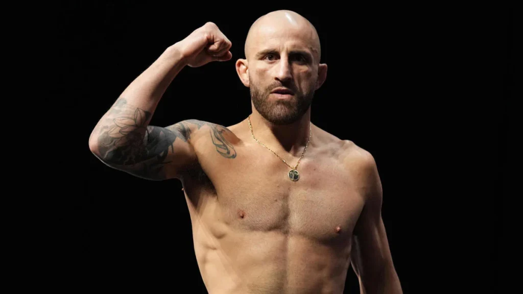 Pitbull Predicts Double Champ Future for Volk