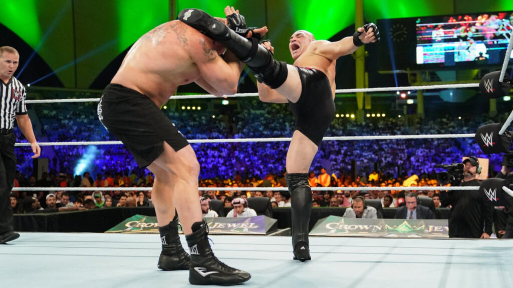 Cain Velasquez Describes WWE Match With Brock Lesnar: “ I Would Say It Was a Little Uncomfortable”