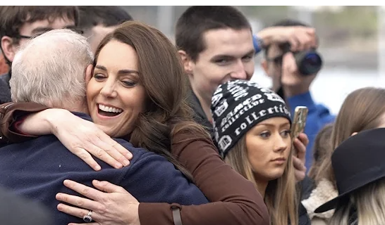 Kate Middleton’s Act Of Hugging Her School Teacher Was A Direct Jab At Meghan