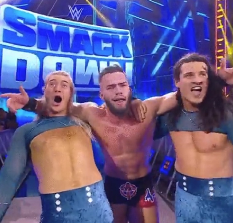 WWE Smackdown Results (6/2) – Roman Reigns’ 1000 Day Celebration Begins; Austin Theory and Pretty Deadly (Elton Prince, Kit Wilson) Defeated Brawling Brutes (Sheamus, Ridge Holland, Butch) by Pinfall WWE Smackdown Results (6/2) – Roman Reigns’ 1000 Day Celebration Begins; Austin Theory and Pretty Deadly (Elton Prince, Kit Wilson) Defeated Brawling Brutes (Sheamus, Ridge Holland, Butch) by Pinfall